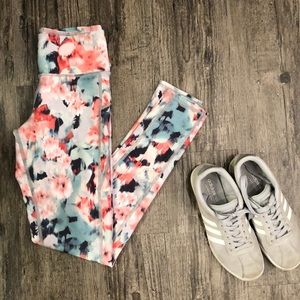 American Eagle Floral Workout Tights